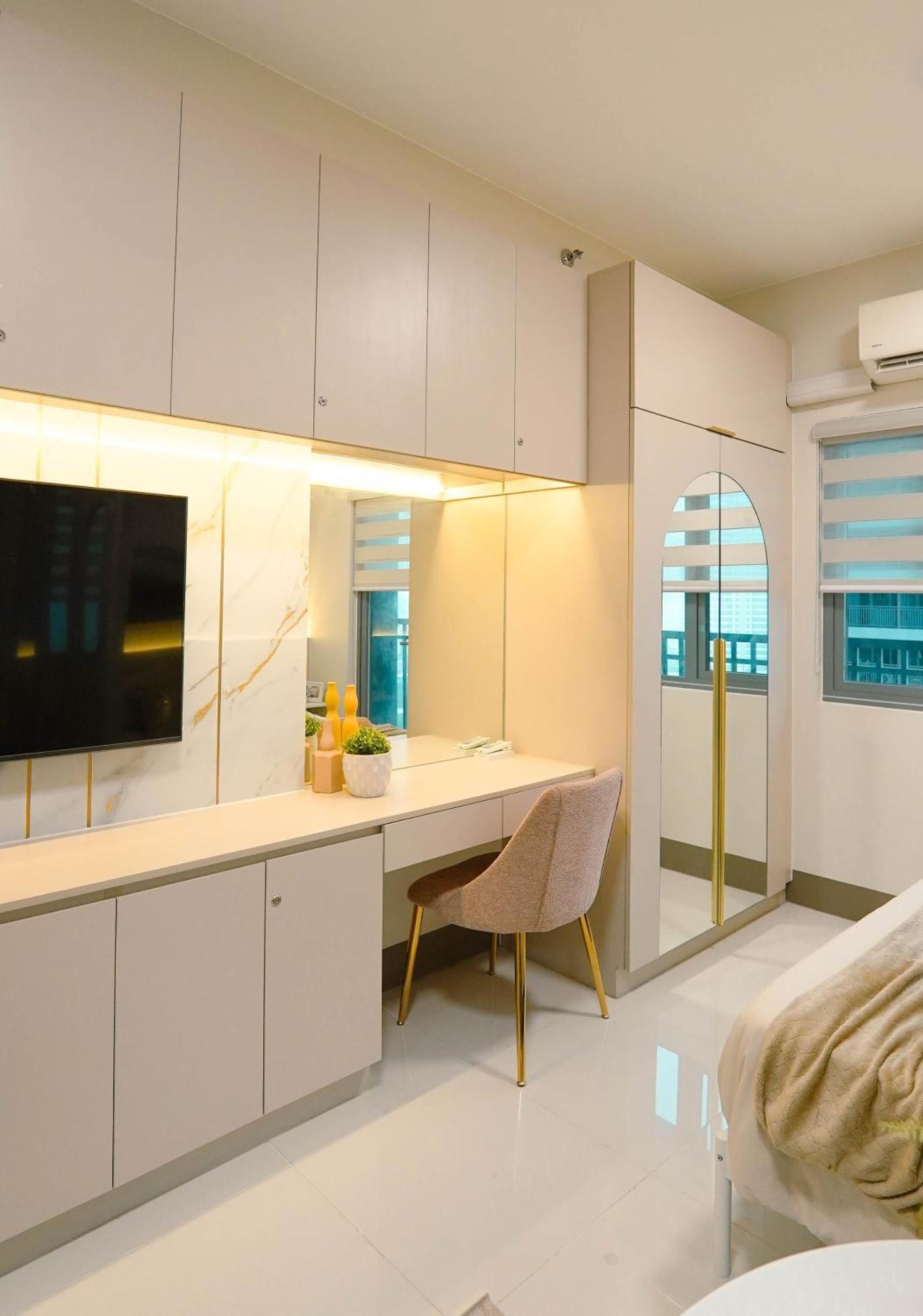 Casa Eleganza At Fame Residences - 1Br Corner Unit, Cbd, Gym, Pool, Wifi, Great View 마닐라 외부 사진